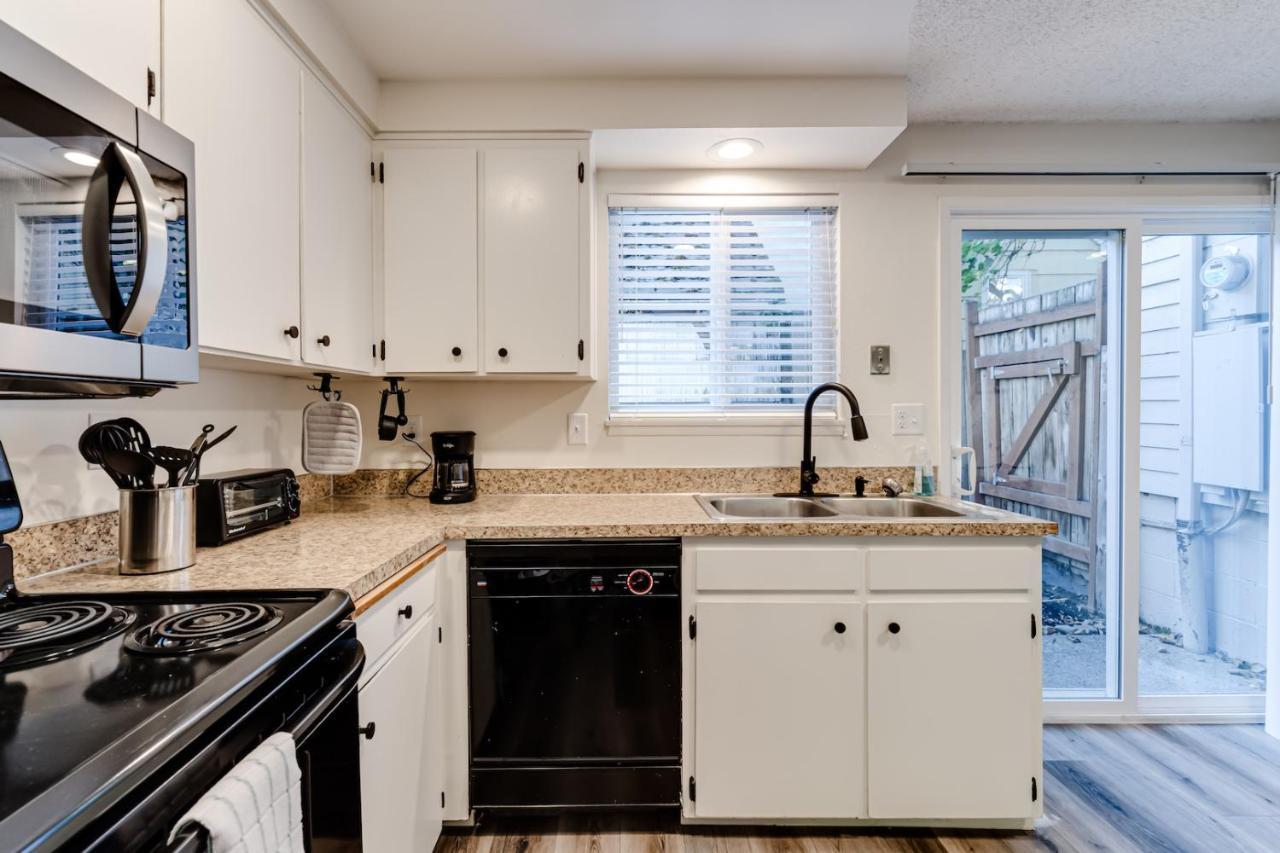 Retreat Near Uo, Autzen Stadium, Amazon Park يوجين، أوريغون المظهر الخارجي الصورة